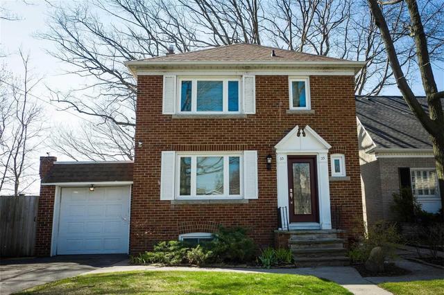 33 Crescentwood Rd, House detached with 3 bedrooms, 2 bathrooms and 3 parking in Toronto ON | Image 1