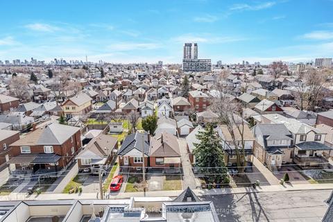 213-370 Hopewell Ave, Toronto, ON, M6E2S2 | Card Image