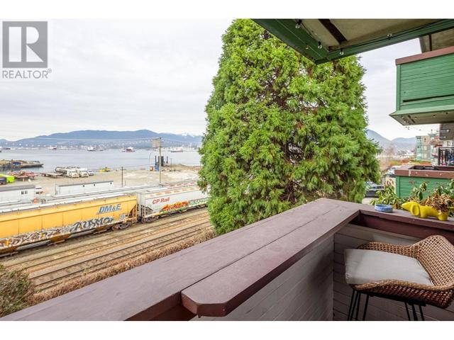 204 - 2159 Wall Street, Condo with 2 bedrooms, 1 bathrooms and 1 parking in Vancouver BC | Image 19