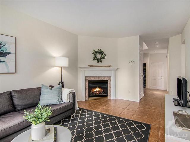 31 Scout Street, Townhouse with 4 bedrooms, 4 bathrooms and 2 parking in Ottawa ON | Image 12