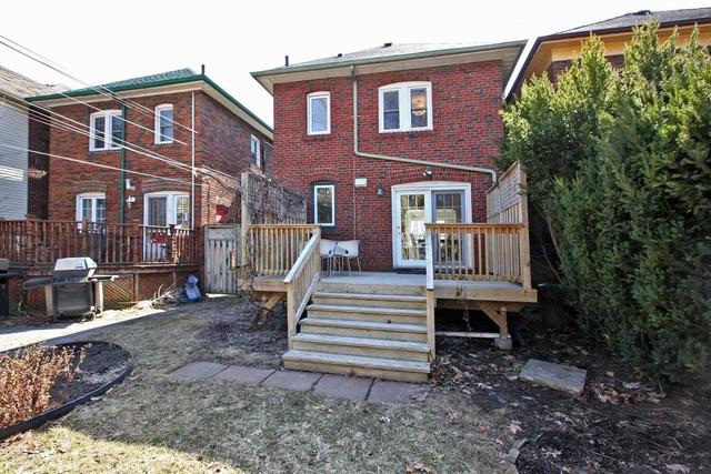 80 Dentonia Park Ave, House detached with 3 bedrooms, 1 bathrooms and 1 parking in Toronto ON | Image 22