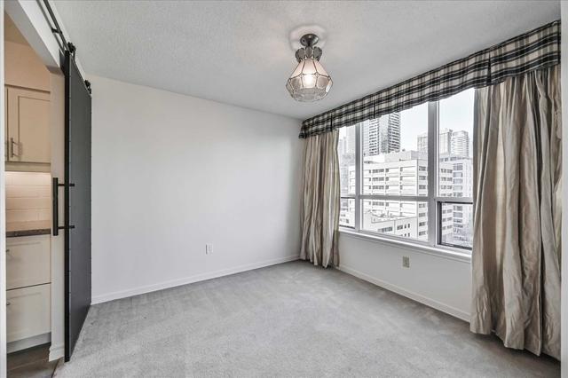1004 - 25 Maitland St, Condo with 1 bedrooms, 1 bathrooms and 1 parking in Toronto ON | Image 6