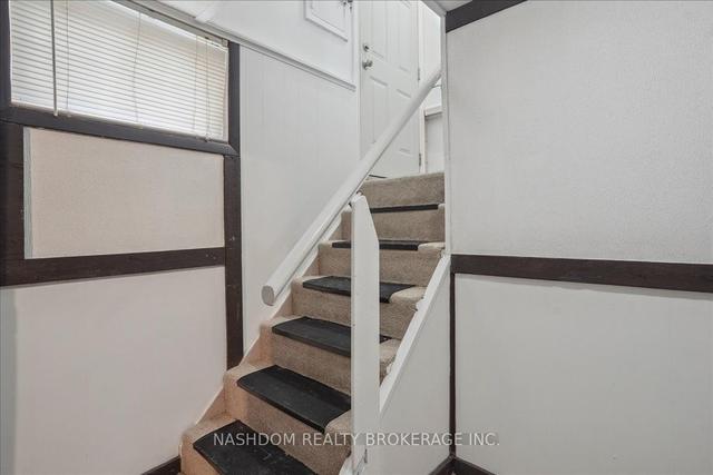 165 West 27th St, House detached with 3 bedrooms, 1 bathrooms and 3 parking in Hamilton ON | Image 13