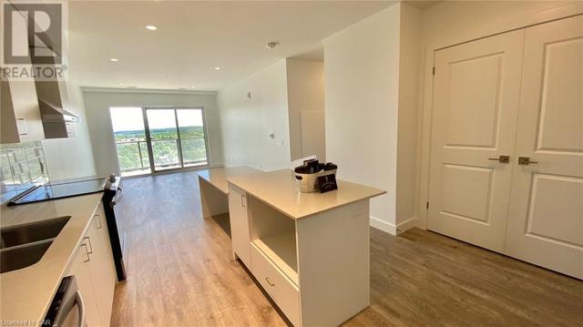 50 Grand Avenue S Unit# 1512, Condo with 2 bedrooms, 2 bathrooms and 1 parking in Cambridge ON | Image 9