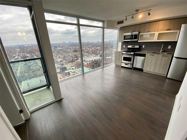 2221e - 36 Lisgar St, Condo with 1 bedrooms, 1 bathrooms and 0 parking in Toronto ON | Image 1