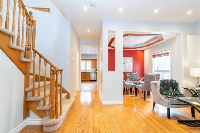 92 Marjoram Dr, House detached with 3 bedrooms, 4 bathrooms and 3 parking in Ajax ON | Image 9