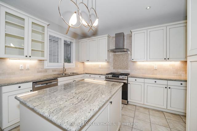 84 Glenheron Cres, House detached with 4 bedrooms, 4 bathrooms and 6 parking in Vaughan ON | Image 9