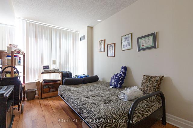 413 - 55 Elm Dr W, Condo with 2 bedrooms, 2 bathrooms and 1 parking in Mississauga ON | Image 5