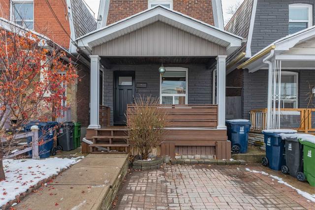 1318 Woodbine Ave, House detached with 2 bedrooms, 2 bathrooms and 1 parking in Toronto ON | Image 12