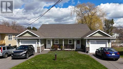 116 Maple Avenue, House attached with 4 bedrooms, 2 bathrooms and null parking in Berwick NS | Card Image