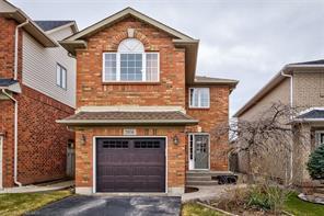 2056 Shady Glen Rd, House detached with 3 bedrooms, 4 bathrooms and 3 parking in Oakville ON | Image 1