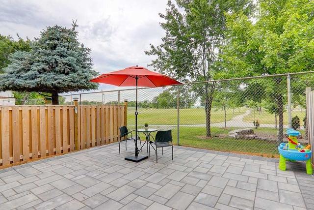 74 Rakewood Cres, House semidetached with 3 bedrooms, 4 bathrooms and 3 parking in Toronto ON | Image 32