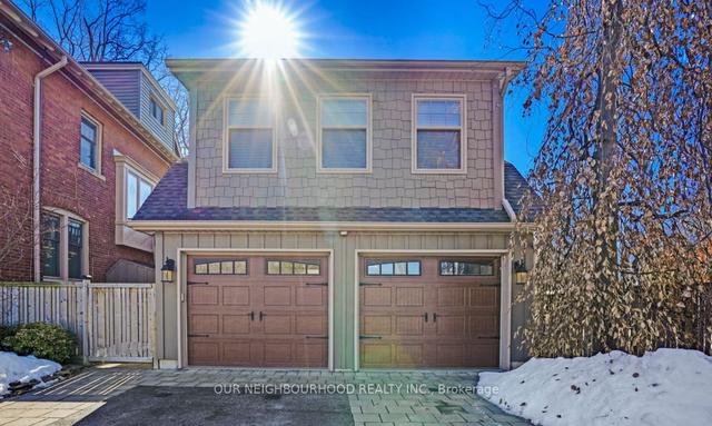 305 Trent St W, House detached with 4 bedrooms, 4 bathrooms and 10 parking in Whitby ON | Image 12