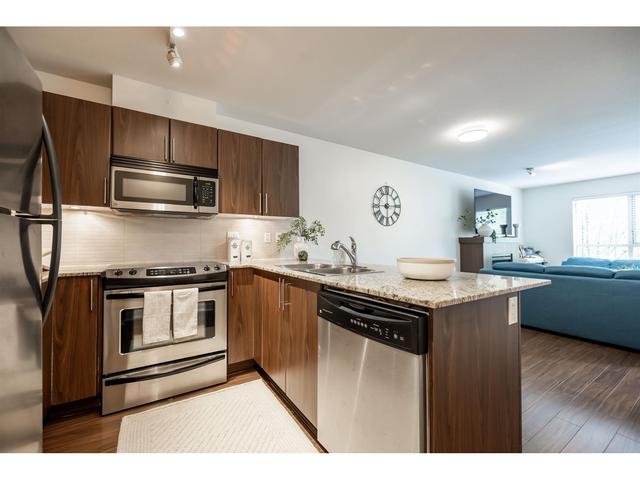 d312 - 8929 202 Street, Condo with 2 bedrooms, 2 bathrooms and 1 parking in Langley BC | Image 5