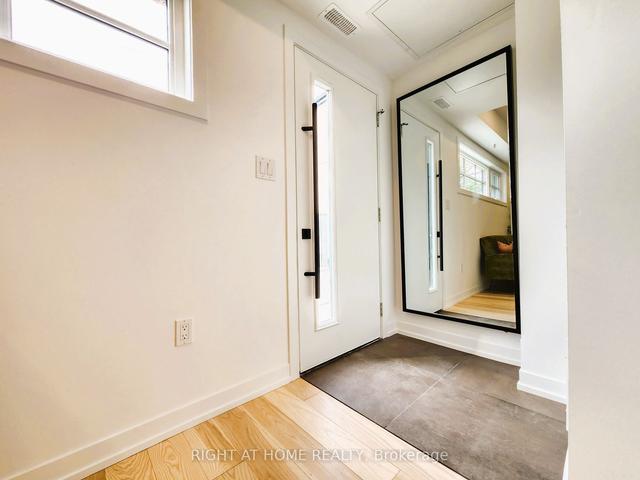 95 Hallam St, House detached with 4 bedrooms, 7 bathrooms and 0 parking in Toronto ON | Image 27