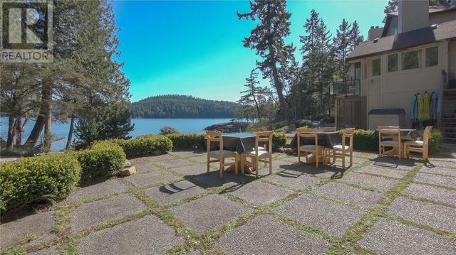 630 Dinner Bay Rd, House detached with 12 bedrooms, 16 bathrooms and 12 parking in Southern Gulf Islands BC | Image 35