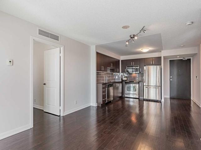 1605 - 17 Anndale Dr, Condo with 1 bedrooms, 1 bathrooms and 1 parking in Toronto ON | Image 5