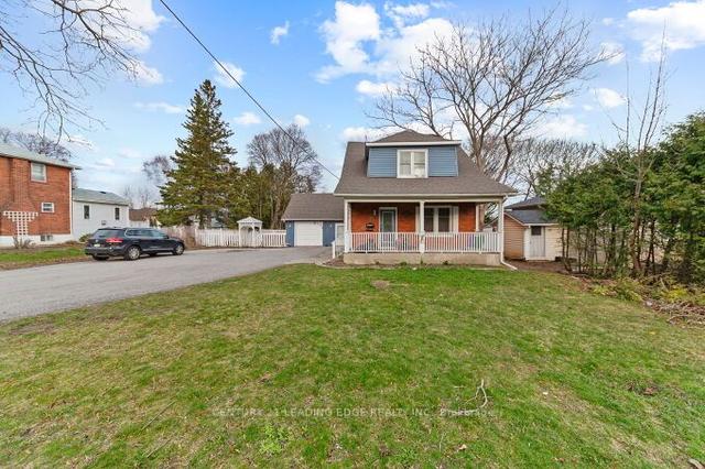 83 Liberty St N, House detached with 2 bedrooms, 2 bathrooms and 9 parking in Clarington ON | Image 12