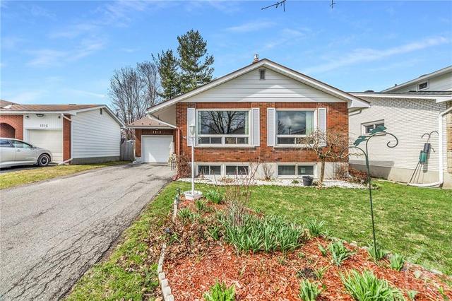 1212 Morrison Drive, House detached with 4 bedrooms, 2 bathrooms and 3 parking in Ottawa ON | Image 2