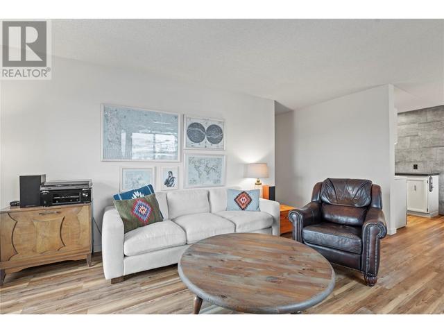 3901 - 32 Avenue Unit# 201, Condo with 3 bedrooms, 2 bathrooms and 2 parking in Vernon BC | Image 18