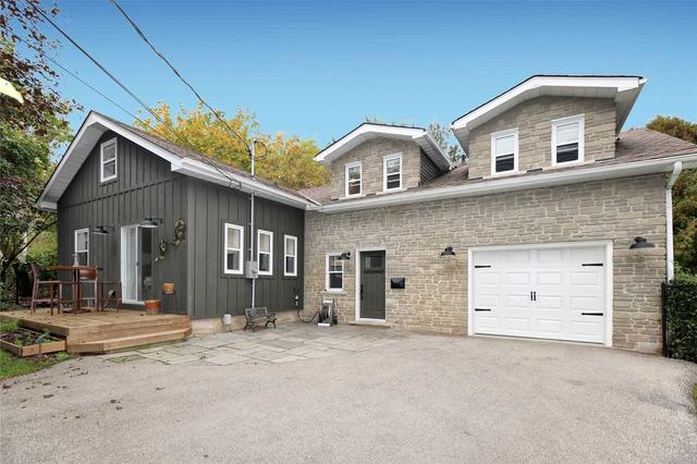 655 Avenue Rd, House detached with 3 bedrooms, 3 bathrooms and 9 parking in Cambridge ON | Image 12