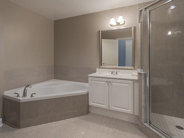 1004 - 1101 Leslie St, Condo with 2 bedrooms, 3 bathrooms and 2 parking in Toronto ON | Image 12
