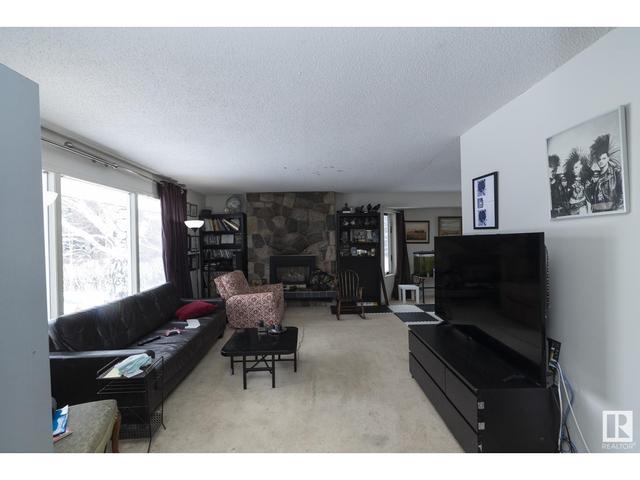 11307 46 Av Nw, House detached with 4 bedrooms, 2 bathrooms and null parking in Edmonton AB | Image 10