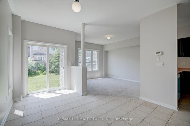 194 Roy Rainey Ave, House semidetached with 3 bedrooms, 3 bathrooms and 3 parking in Markham ON | Image 4