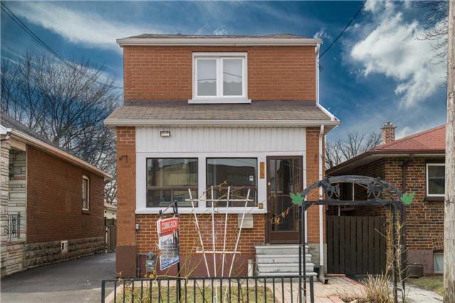 56 Bicknell Ave, House detached with 3 bedrooms, 2 bathrooms and 2 parking in Toronto ON | Image 1