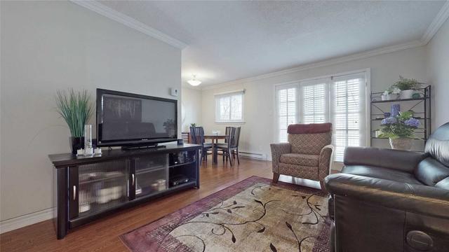 20 Harper Way, Townhouse with 4 bedrooms, 2 bathrooms and 2 parking in Markham ON | Image 26
