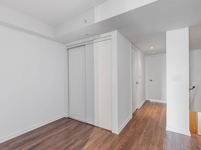 1012 e - 36 Lisgar St, Condo with 1 bedrooms, 1 bathrooms and 1 parking in Toronto ON | Image 21
