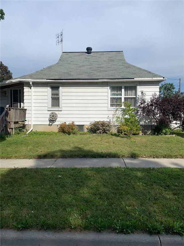 362 Oshawa Blvd S, House detached with 2 bedrooms, 1 bathrooms and 6 parking in Oshawa ON | Image 10