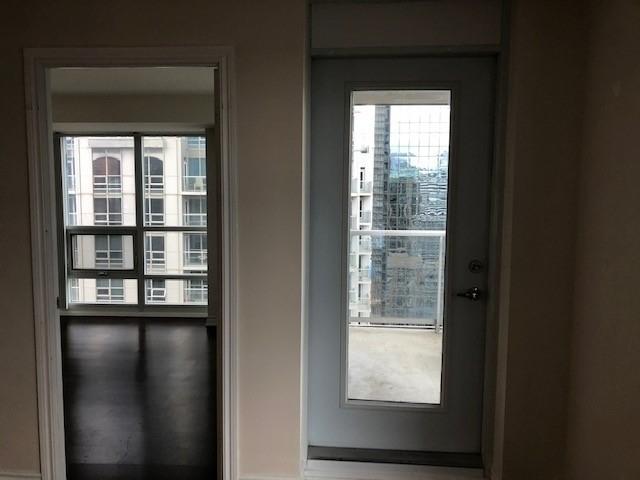 3002 - 761 Bay St, Condo with 2 bedrooms, 2 bathrooms and 1 parking in Toronto ON | Image 16