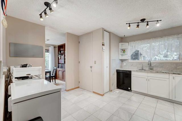 260 Cedarpark Drive Sw, House detached with 3 bedrooms, 2 bathrooms and 2 parking in Calgary AB | Image 10