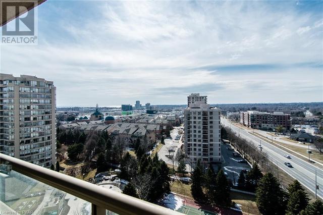 1890 Valley Farm Road #1411, Condo with 2 bedrooms, 2 bathrooms and 1 parking in Pickering ON | Image 32