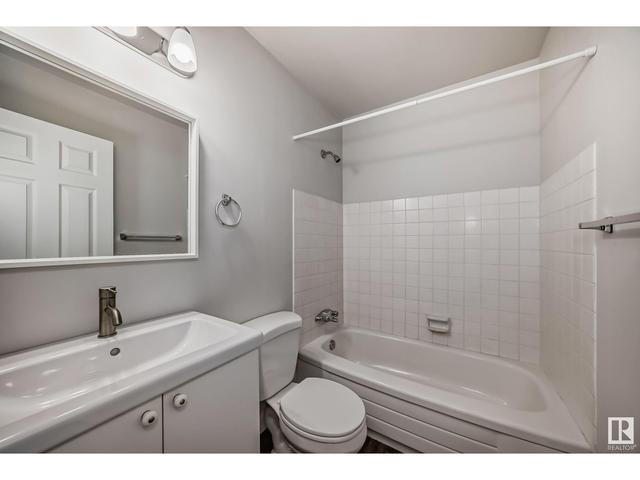 8421 29 Av Nw, House attached with 3 bedrooms, 1 bathrooms and 1 parking in Edmonton AB | Image 30