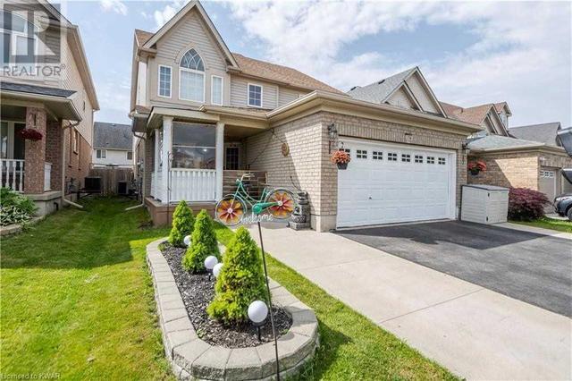 136 Pebblecreek Dr, House detached with 3 bedrooms, 3 bathrooms and 6 parking in Kitchener ON | Image 1