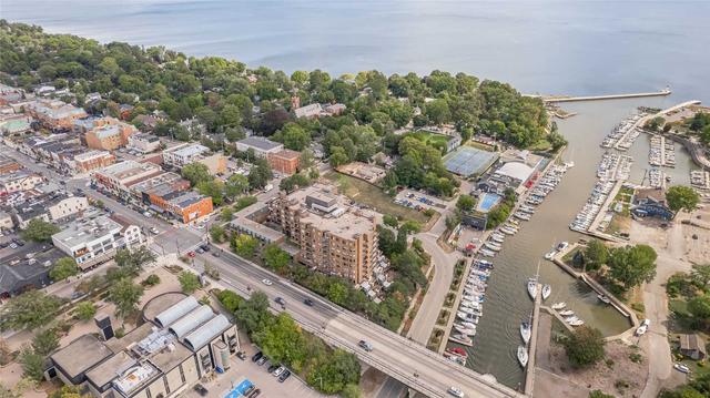 804 - 100 Lakeshore Rd E, Condo with 2 bedrooms, 2 bathrooms and 1 parking in Oakville ON | Image 12