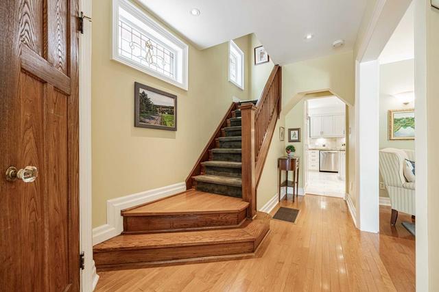 372 Beresford Ave, House detached with 4 bedrooms, 4 bathrooms and 2 parking in Toronto ON | Image 34