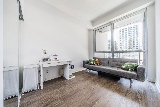 Th06 - 36 Bruyeres Mews, Townhouse with 2 bedrooms, 3 bathrooms and 1 parking in Toronto ON | Image 10