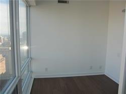 3308 - 15 Grenville St, Condo with 2 bedrooms, 2 bathrooms and 0 parking in Toronto ON | Image 10