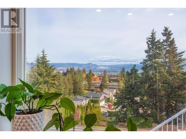 1007 Aurora Heights, House detached with 6 bedrooms, 3 bathrooms and 2 parking in West Kelowna BC | Image 16