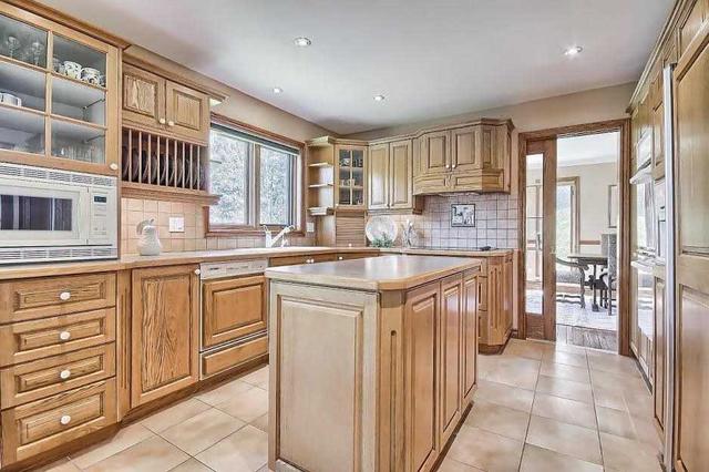 15 Bartley Dr, House detached with 3 bedrooms, 5 bathrooms and 11 parking in Caledon ON | Image 38