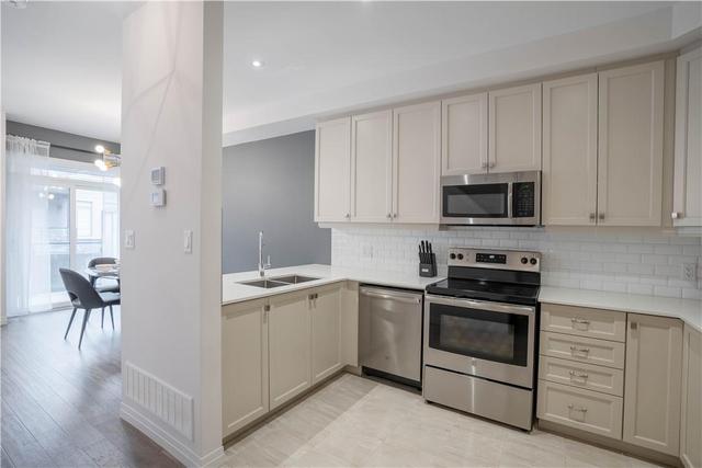149 - 30 Times Square Boulevard, House attached with 3 bedrooms, 2 bathrooms and 1 parking in Hamilton ON | Image 13