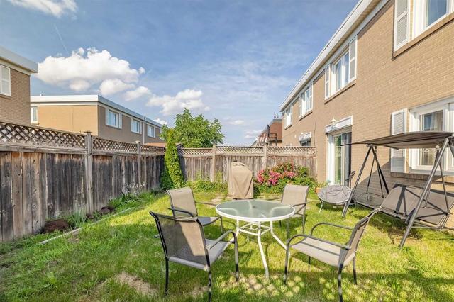 108 - 80 Town House Cres, Townhouse with 3 bedrooms, 2 bathrooms and 1 parking in Brampton ON | Image 35