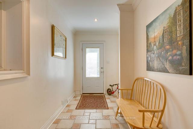 14 Helena Ave, House detached with 4 bedrooms, 3 bathrooms and 2 parking in Toronto ON | Image 12