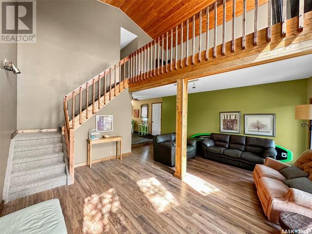 205 Wall Ridge Trail, House detached with 3 bedrooms, 2 bathrooms and null parking in Lac Pelletier No. 107 SK | Image 8