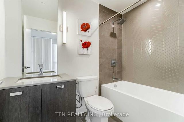 502 - 10 De Boers Dr, Condo with 1 bedrooms, 2 bathrooms and 1 parking in Toronto ON | Image 10