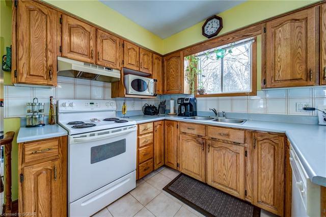 86 42nd Street S, House detached with 3 bedrooms, 1 bathrooms and null parking in Wasaga Beach ON | Image 21