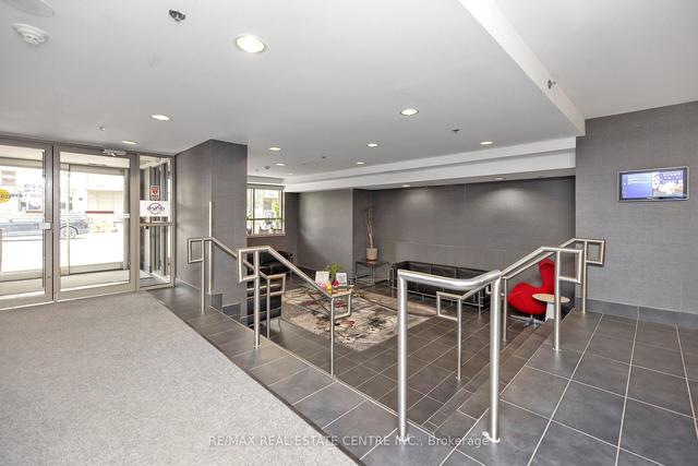 316 - 812 Lansdowne Ave, Condo with 1 bedrooms, 1 bathrooms and 0 parking in Toronto ON | Image 38